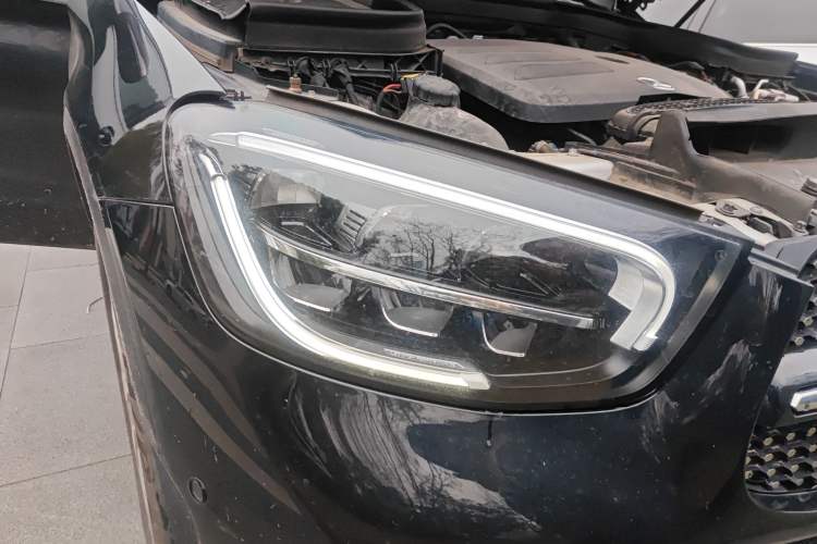 Used Mercedes-Benz GLC Coupe 2021 GLC 260 4MATIC Coupe SUV Right Front Headlight