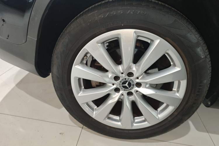 Used Mercedes-Benz GLC Coupe 2021 GLC 260 4MATIC Coupe SUV Right Rear Wheel Hub