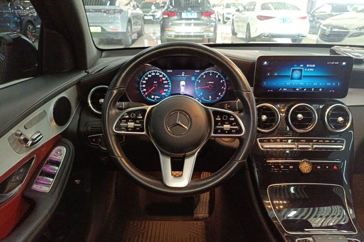 Used Mercedes-Benz GLC Coupe 2021 GLC 260 4MATIC Coupe SUV Steering Wheel