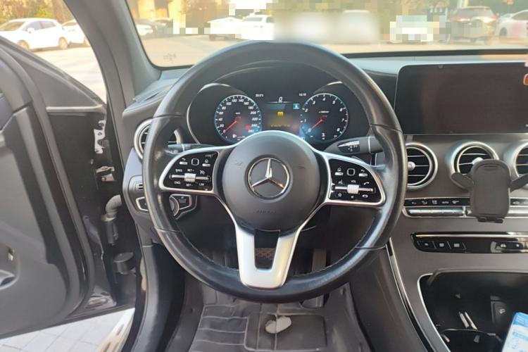 Used Mercedes-Benz GLC Coupe 2021 GLC 300 4MATIC Coupe SUV Steering Wheel