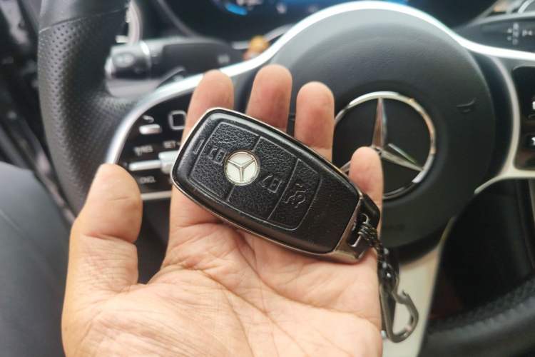 Used Mercedes-Benz GLC Coupe 2021 GLC 300 4MATIC Coupe SUV Vehicle Key