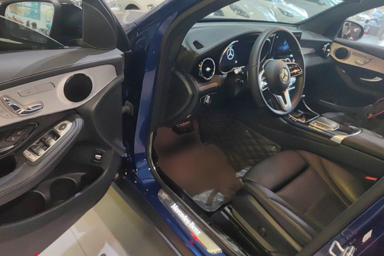 Used Mercedes-Benz GLC Coupe 2021 GLC 260 4MATIC Coupe SUV Driver Seat
