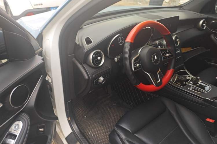 Used Mercedes-Benz GLC Coupe 2021 GLC 300 4MATIC Coupe SUV Driver Seat