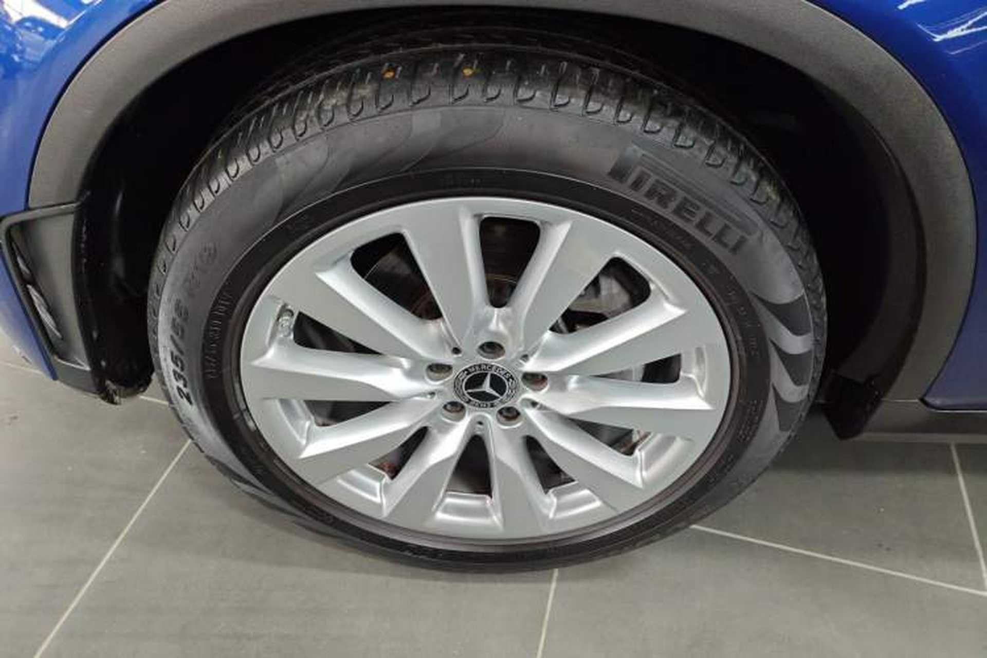 Used Mercedes-Benz GLC Coupe 2021 GLC 260 4MATIC Coupe SUV Exterior 1