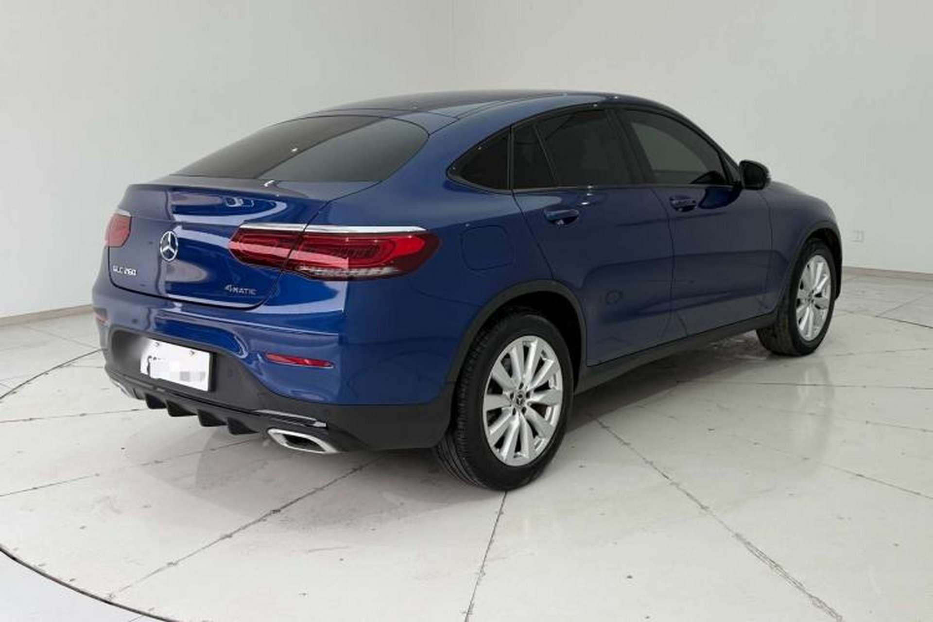 Used Mercedes-Benz GLC Coupe 2021 GLC 260 4MATIC Coupe SUV Exterior 5