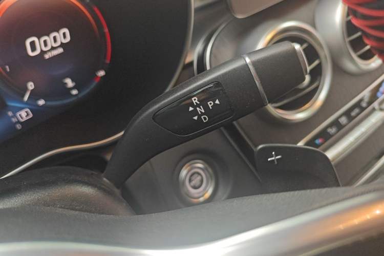 Used Mercedes-Benz GLC Coupe 2021 GLC 300 4MATIC Coupe SUV Gear Lever