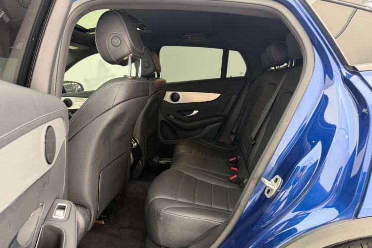 Used Mercedes-Benz GLC Coupe 2021 GLC 260 4MATIC Coupe SUV Interior 3