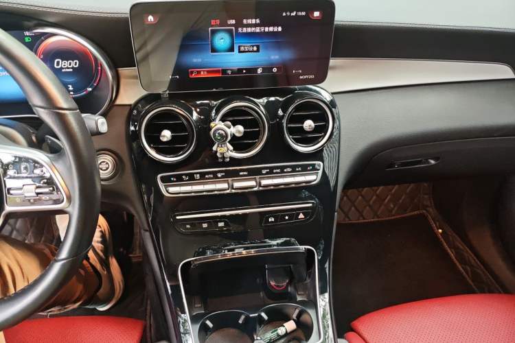 Used Mercedes-Benz GLC Coupe 2021 GLC 260 4MATIC Coupe SUV Audio And AC Panel