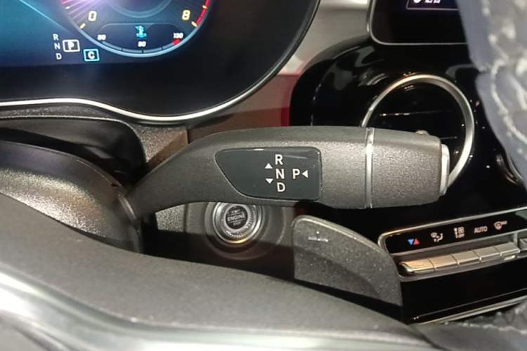 Used Mercedes-Benz GLC Coupe 2021 GLC 260 4MATIC Coupe SUV Gear Lever