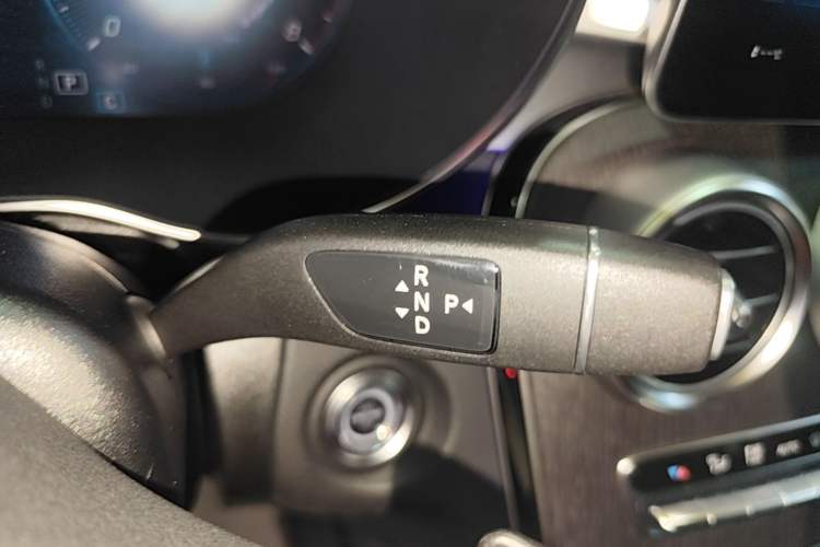 Used Mercedes-Benz GLC Coupe 2021 GLC 300 4MATIC Coupe SUV Gear Lever