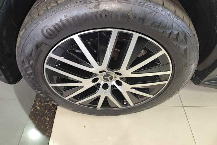 Used Mercedes-Benz GLC Coupe 2021 GLC 300 4MATIC Coupe SUV Left Front Wheel Hub