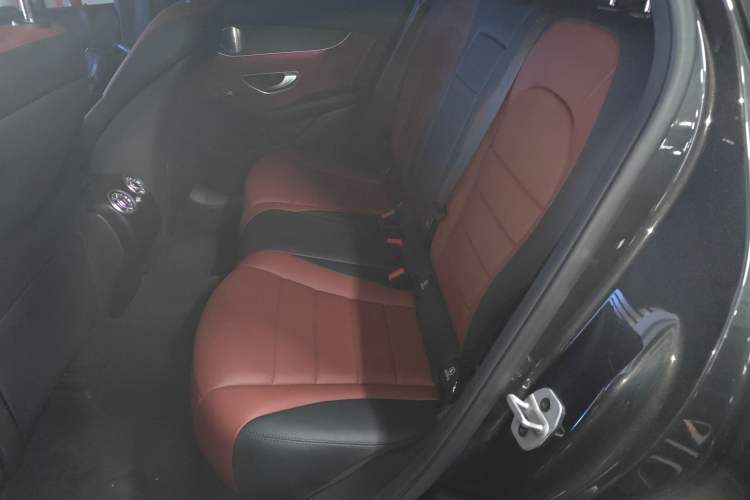 Used Mercedes-Benz GLC Coupe 2021 GLC 300 4MATIC Coupe SUV Left Rear Seat