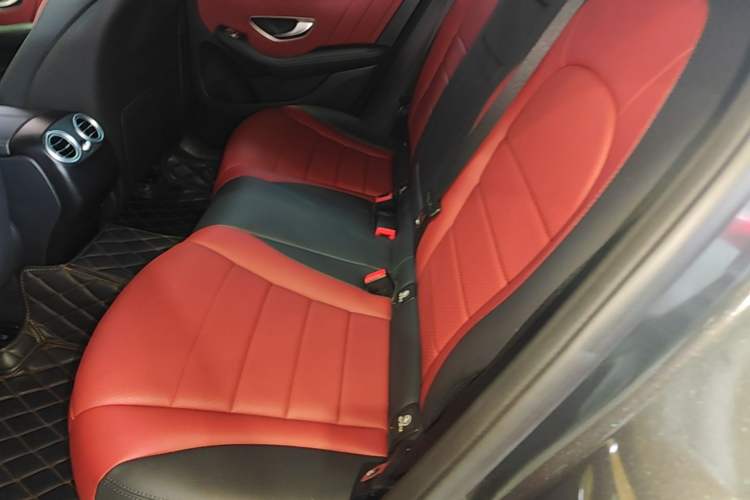 Used Mercedes-Benz GLC Coupe 2021 GLC 300 4MATIC Coupe SUV Left Rear Seat