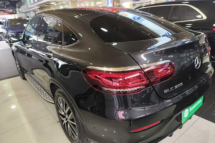 Used Mercedes-Benz GLC Coupe 2021 GLC 300 4MATIC Coupe SUV Rear Left 45 Deg