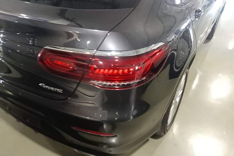 Used Mercedes-Benz GLC Coupe 2021 GLC 260 4MATIC Coupe SUV Right Rear Taillight