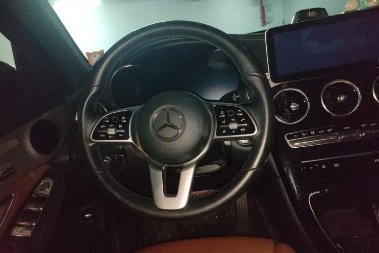 Used Mercedes-Benz GLC Coupe 2021 GLC 260 4MATIC Coupe SUV Steering Wheel
