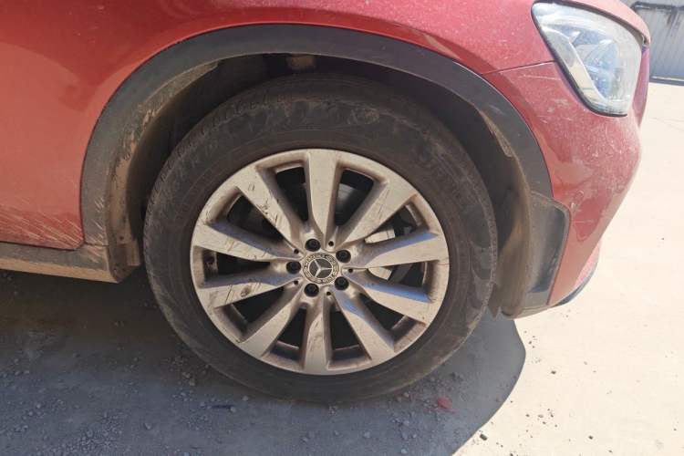 Used Mercedes-Benz GLC Coupe 2021 GLC 260 4MATIC Coupe SUV Right Front Wheel Hub