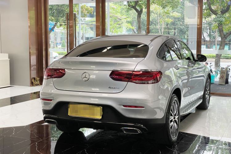 Used Mercedes-Benz GLC Coupe 2021 GLC 300 4MATIC Coupe SUV Exterior 3