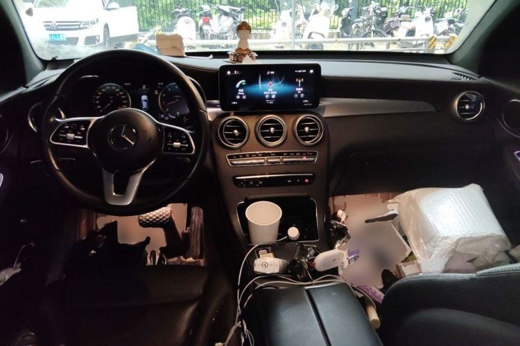 Used Mercedes-Benz GLC Coupe 2021 GLC 300 4MATIC Coupe SUV Center Console