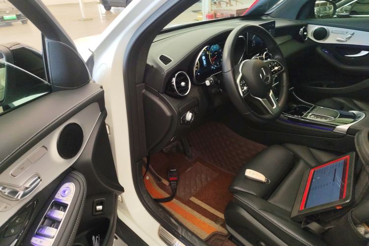 Used Mercedes-Benz GLC Coupe 2021 GLC 260 4MATIC Coupe SUV Driver Seat