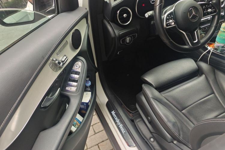 Used Mercedes-Benz GLC Coupe 2021 GLC 260 4MATIC Coupe SUV Driver Seat