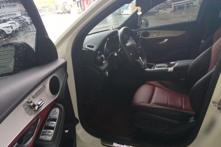 Used Mercedes-Benz GLC Coupe 2021 GLC 260 4MATIC Coupe SUV Driver Seat