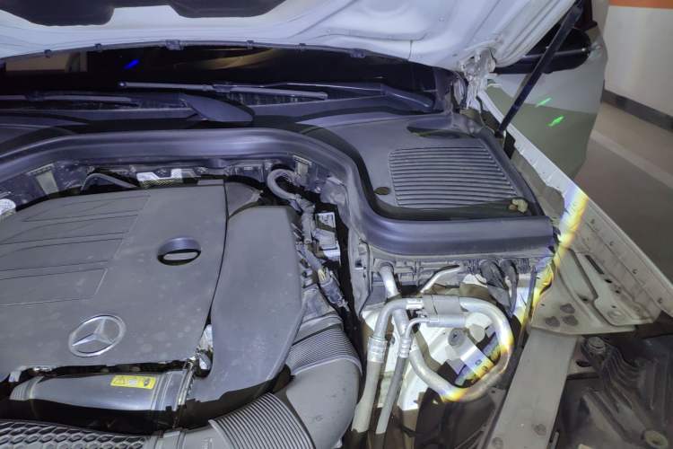 Used Mercedes-Benz GLC Coupe 2021 GLC 260 4MATIC Coupe SUV Engine Bay Left
