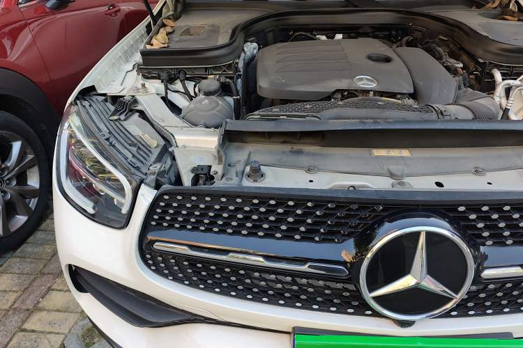 Used Mercedes-Benz GLC Coupe 2021 GLC 260 4MATIC Coupe SUV Engine Bay Right