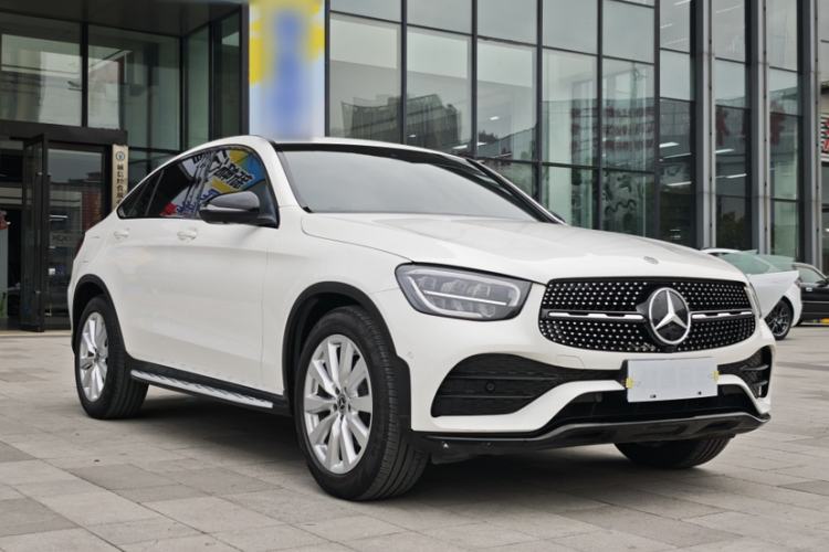 Used Mercedes-Benz GLC Coupe 2021 GLC 260 4MATIC Coupe SUV Exterior 1
