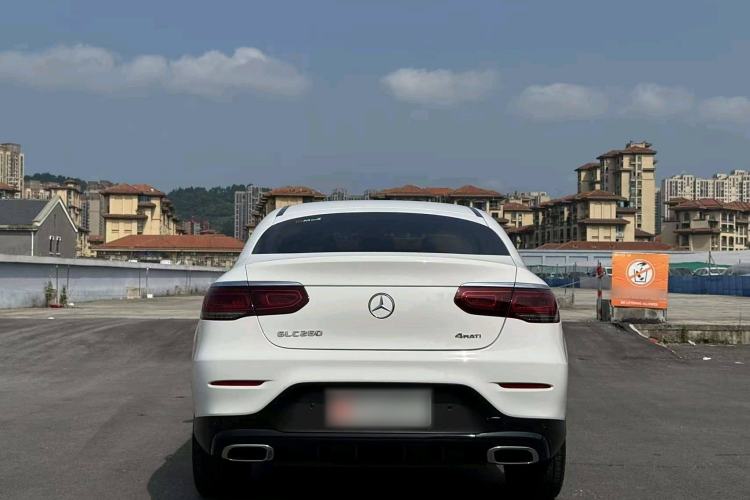 Used Mercedes-Benz GLC Coupe 2021 GLC 260 4MATIC Coupe SUV Exterior 5