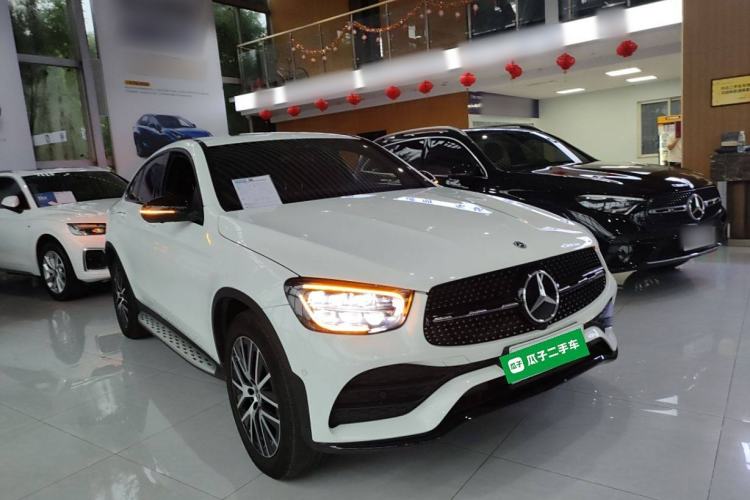 Used Mercedes-Benz GLC Coupe 2021 GLC 300 4MATIC Coupe SUV Front Right 45 Deg