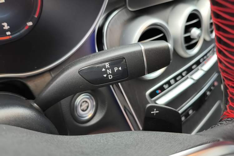 Used Mercedes-Benz GLC Coupe 2021 GLC 300 4MATIC Coupe SUV Gear Lever