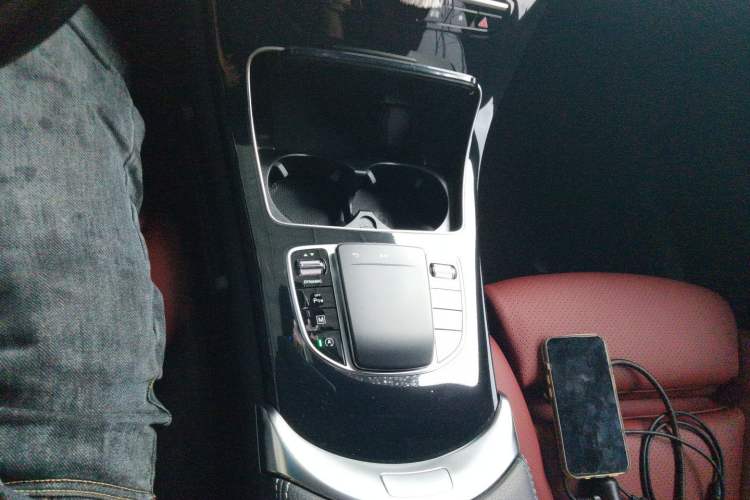 Used Mercedes-Benz GLC Coupe 2021 GLC 260 4MATIC Coupe SUV Gear Lever