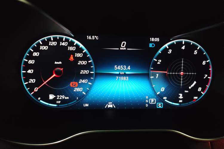 Used Mercedes-Benz GLC Coupe 2021 GLC 300 4MATIC Coupe SUV Instrument Cluster