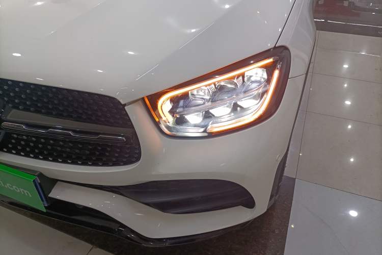 Used Mercedes-Benz GLC Coupe 2021 GLC 260 4MATIC Coupe SUV Left Front Headlight