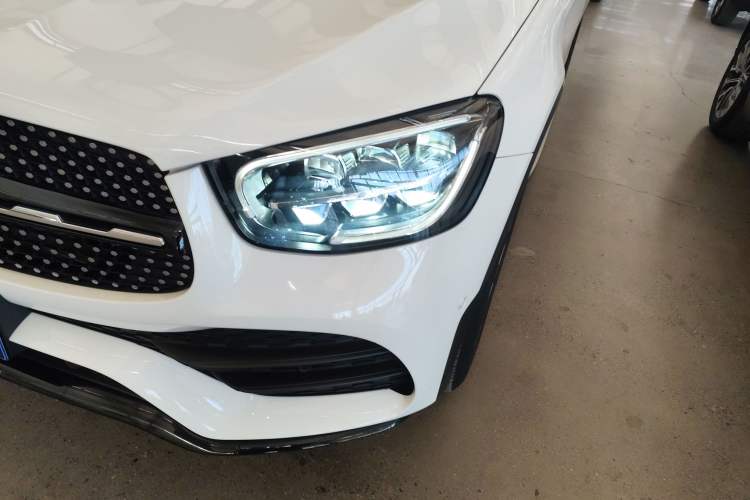 Used Mercedes-Benz GLC Coupe 2021 GLC 260 4MATIC Coupe SUV Left Front Headlight