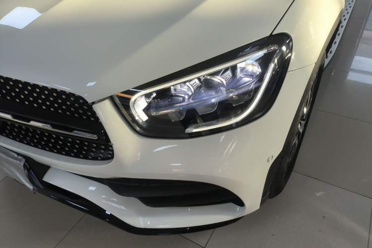 Used Mercedes-Benz GLC Coupe 2021 GLC 300 4MATIC Coupe SUV Left Front Headlight