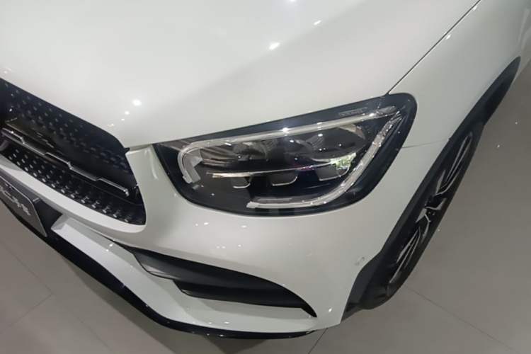 Used Mercedes-Benz GLC Coupe 2021 GLC 260 4MATIC Coupe SUV Left Front Headlight