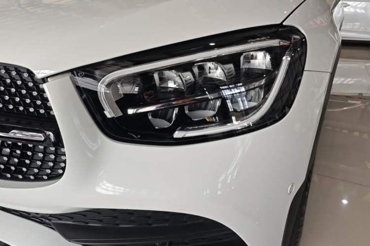 Used Mercedes-Benz GLC Coupe 2021 GLC 260 4MATIC Coupe SUV Left Front Headlight