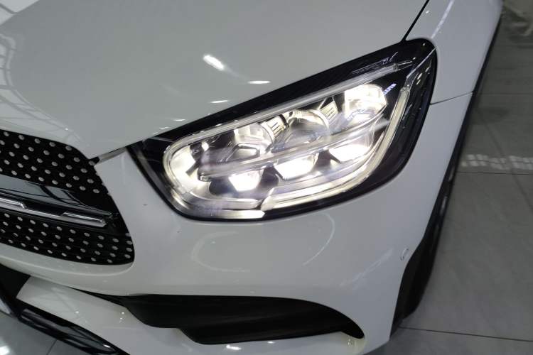 Used Mercedes-Benz GLC Coupe 2021 GLC 300 4MATIC Coupe SUV Left Front Headlight