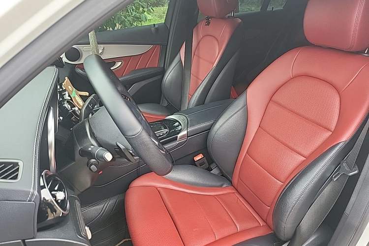Used Mercedes-Benz GLC Coupe 2021 GLC 260 4MATIC Coupe SUV Left Front Seat
