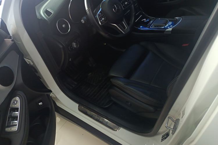 Used Mercedes-Benz GLC Coupe 2021 GLC 260 4MATIC Coupe SUV Left Front Seat