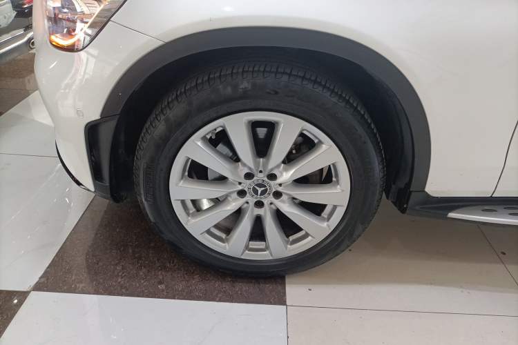 Used Mercedes-Benz GLC Coupe 2021 GLC 260 4MATIC Coupe SUV Left Front Wheel Hub