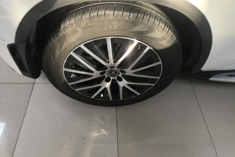 Used Mercedes-Benz GLC Coupe 2021 GLC 300 4MATIC Coupe SUV Left Front Wheel Hub