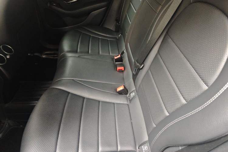 Used Mercedes-Benz GLC Coupe 2021 GLC 260 4MATIC Coupe SUV Left Rear Seat