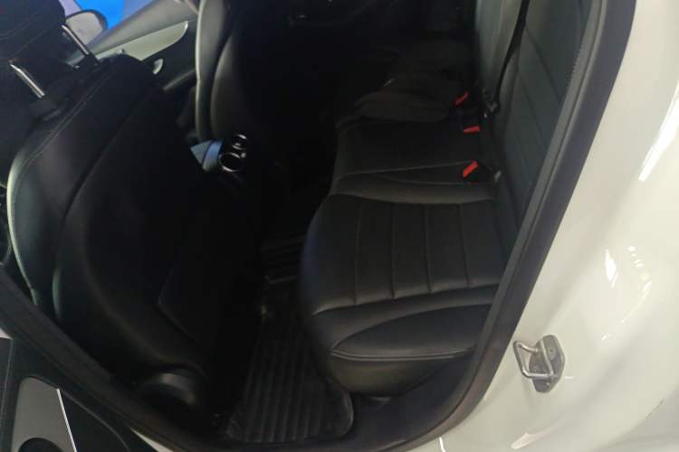 Used Mercedes-Benz GLC Coupe 2021 GLC 260 4MATIC Coupe SUV Left Rear Seat