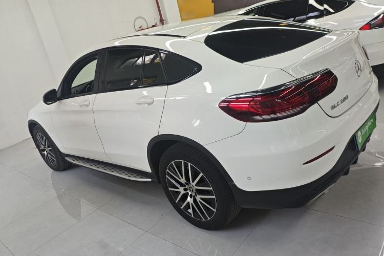 Used Mercedes-Benz GLC Coupe 2021 GLC 260 4MATIC Coupe SUV Left Side