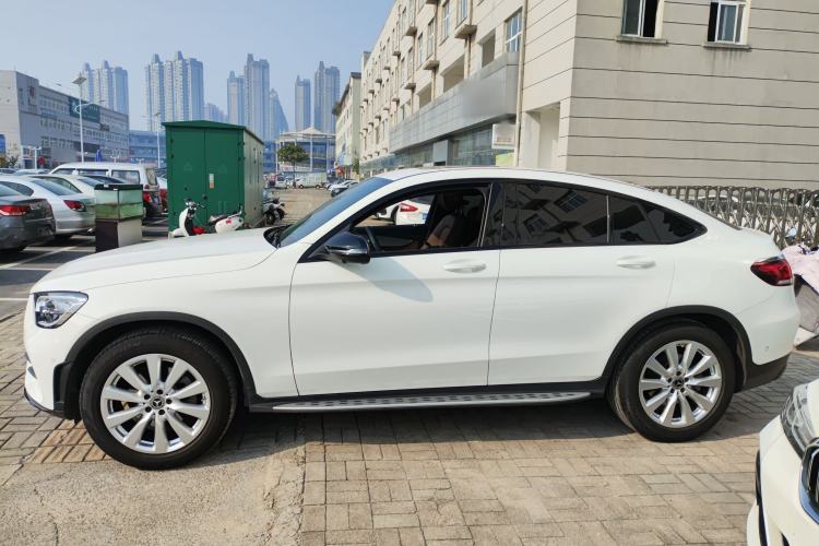 Used Mercedes-Benz GLC Coupe 2021 GLC 260 4MATIC Coupe SUV Left Side