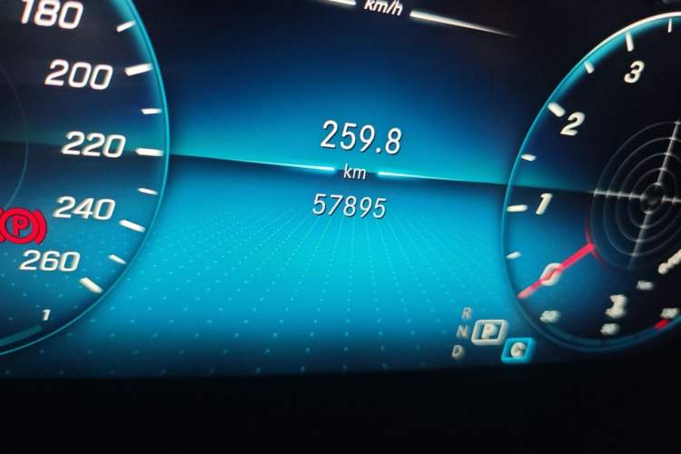 Used Mercedes-Benz GLC Coupe 2021 GLC 260 4MATIC Coupe SUV Odometer Close Up