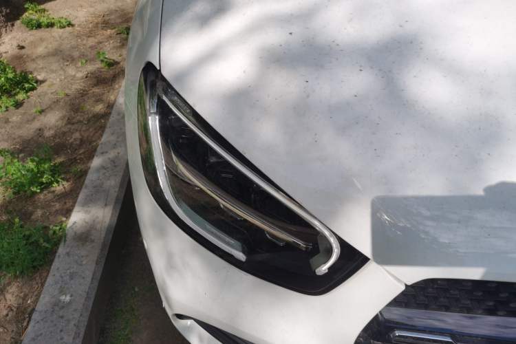 Used Mercedes-Benz GLC Coupe 2021 GLC 260 4MATIC Coupe SUV Right Front Headlight